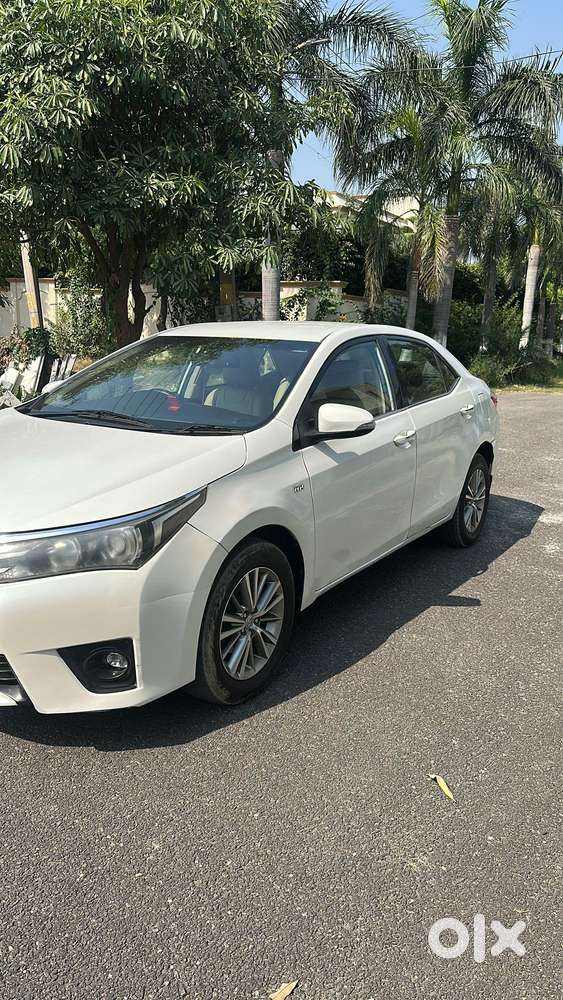 Toyota Corolla Altis Vl At, 2014, Petrol