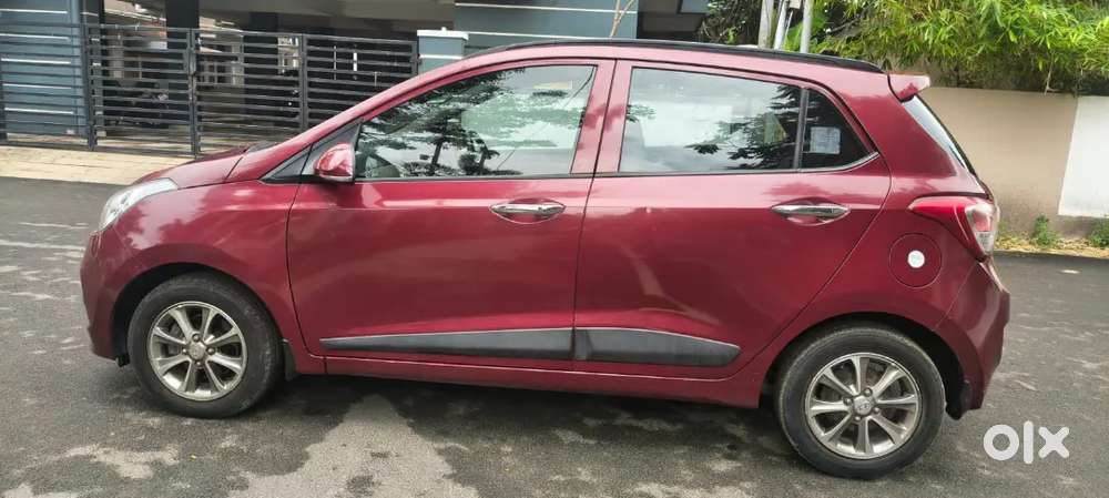 I10 Grand Asta Automatic Petrol Single Owner 2016 Model 75000km Driven