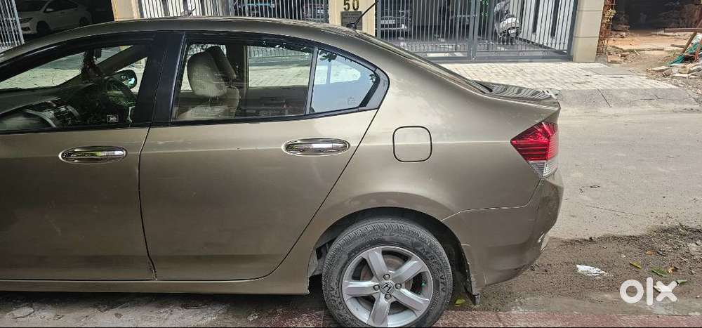 Honda City V At 2011 Model