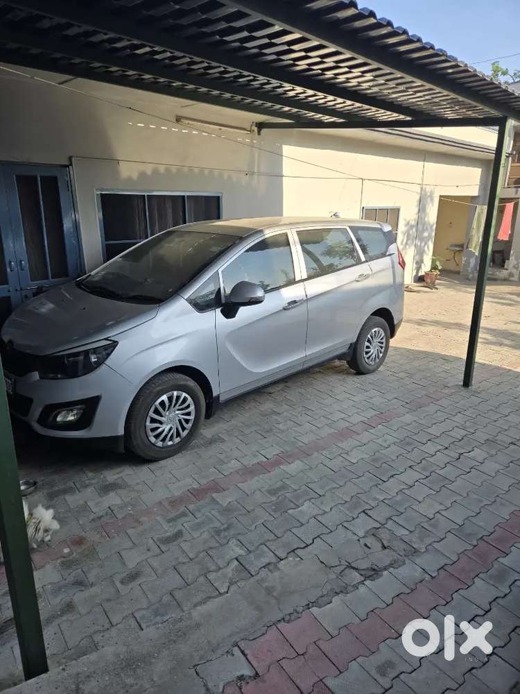 Mahindra Marazzo 1.5 Plus 2018