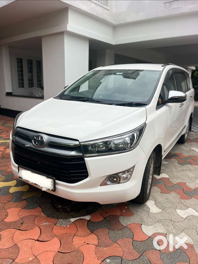 Toyota Innova Crysta 2018