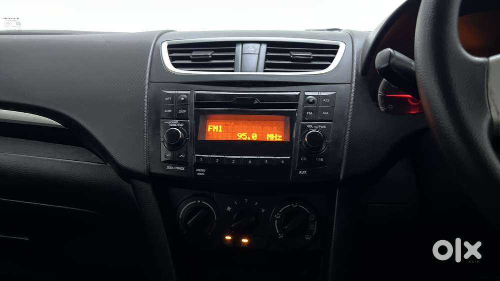 Maruti Suzuki Swift Vvt Vxi, 2015, Petrol