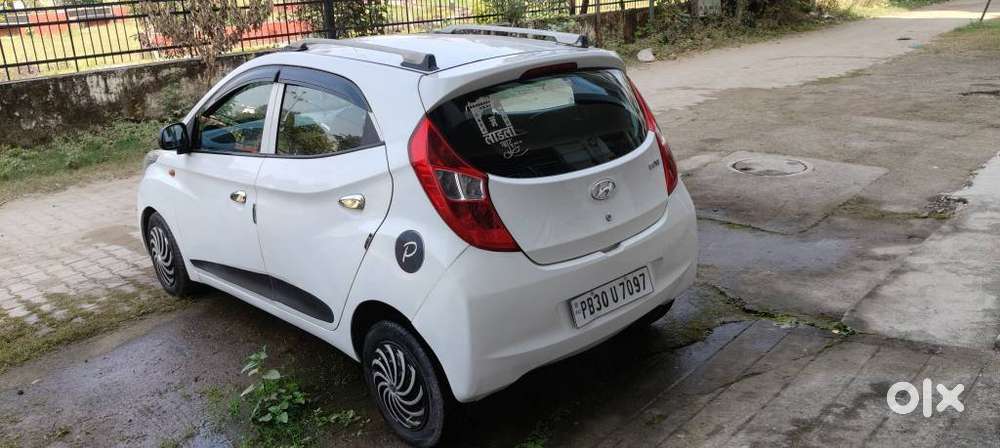 Hyundai Eon Era +, 2017, Petrol