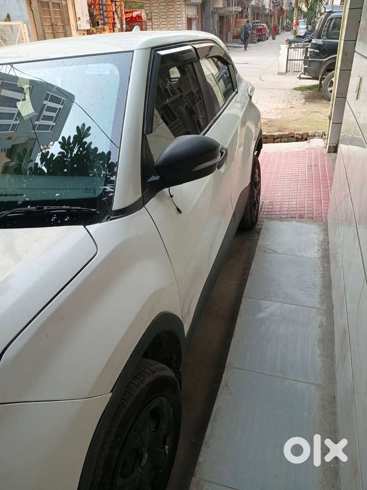Tata Punch Petrol 2023 - Cars in Arthala Village, Ghaziabad - 1857920413