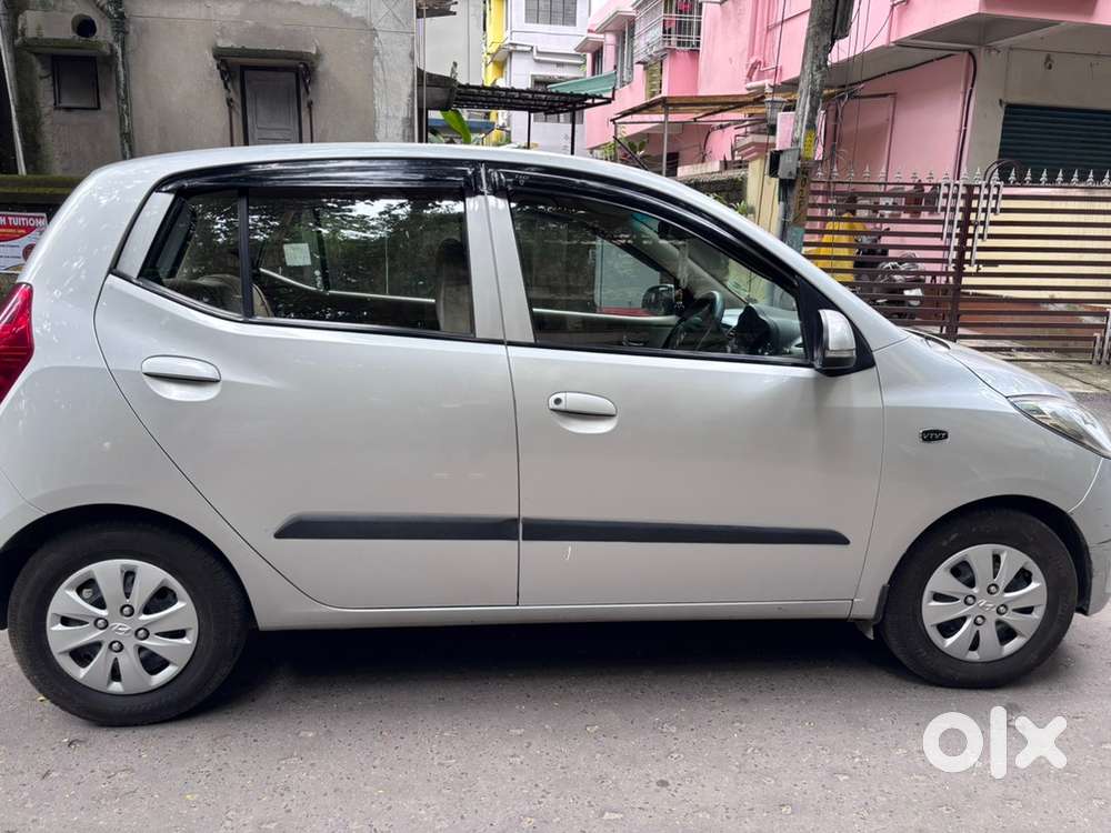 Hyundai I10 Magna 2011 , Excellent Condition,low Driven Car