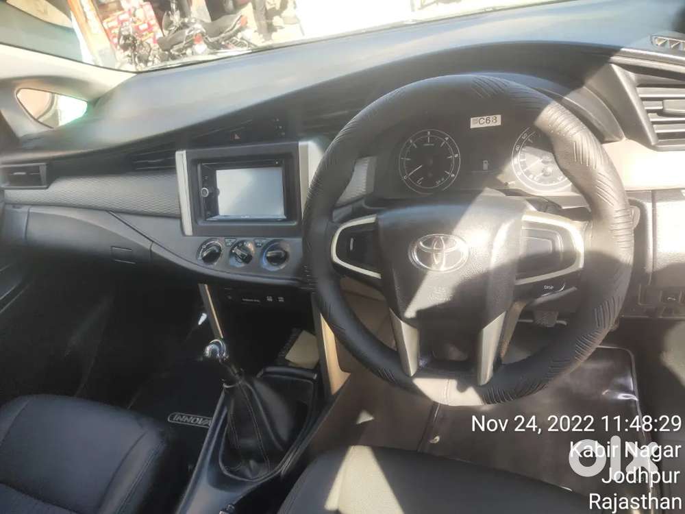 Toyota Innova Crysta 2017