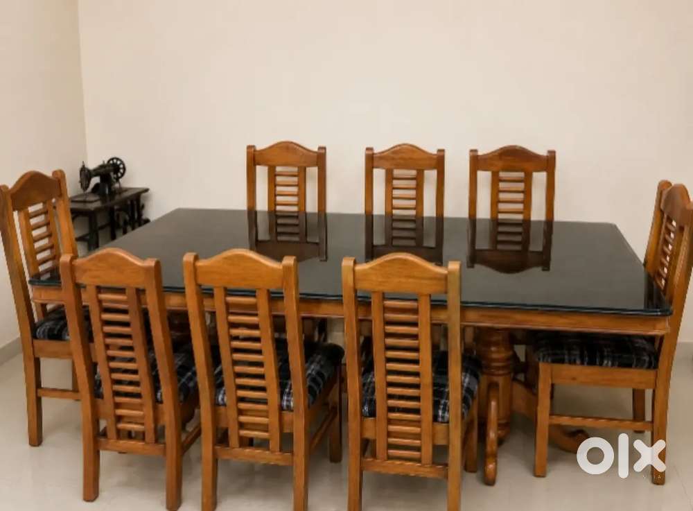 Dining table and sofa set