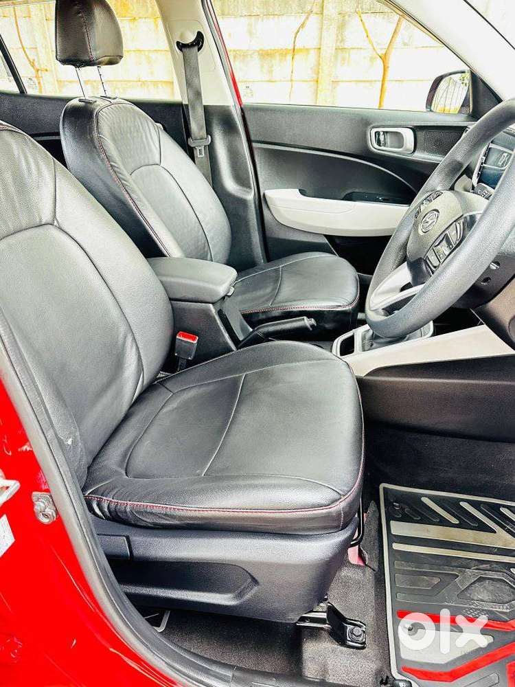 Hyundai Venue S Turbo, 2023, Petrol