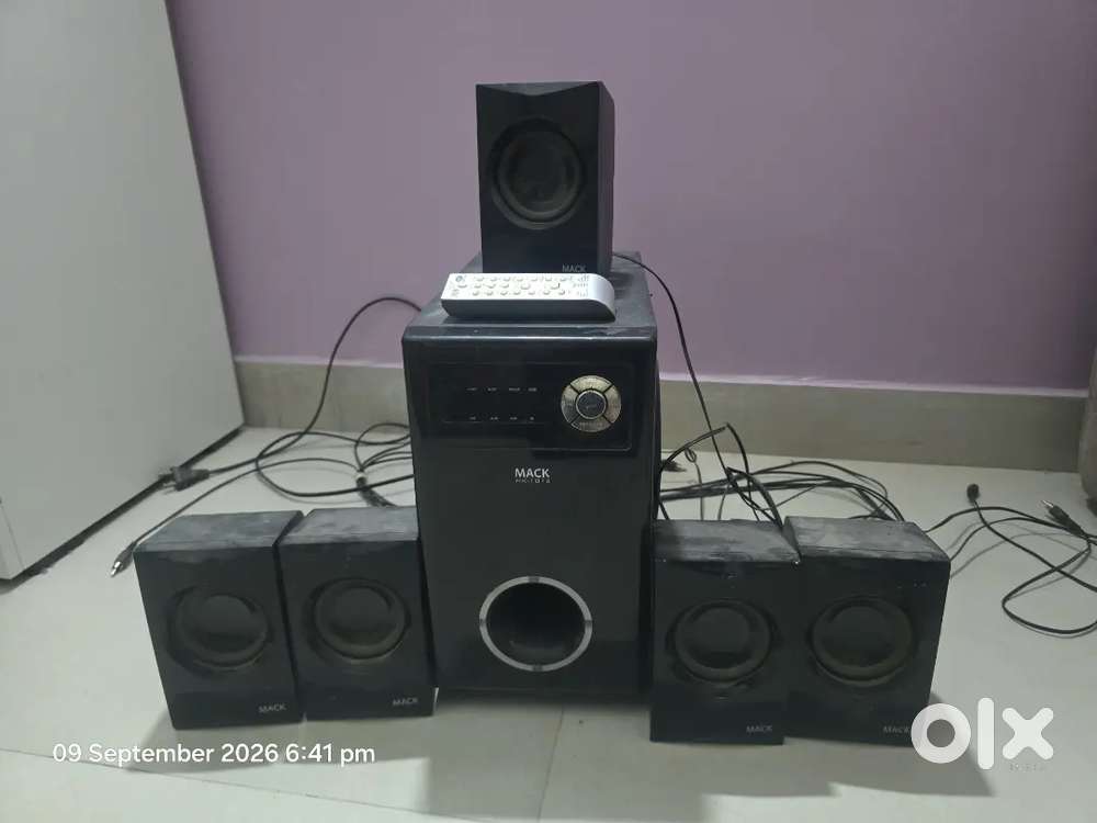 5.1 speaker with woofer