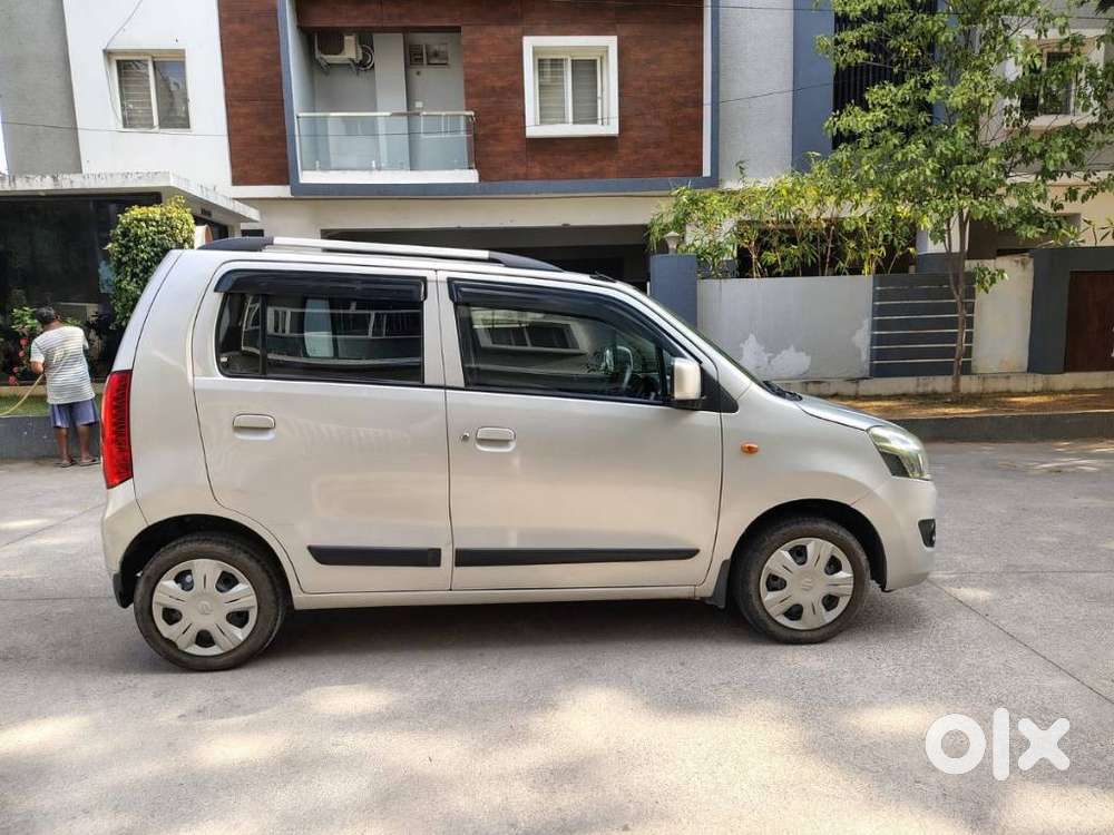 Maruti Suzuki Wagon R Vxi 1.0, 2017, Petrol