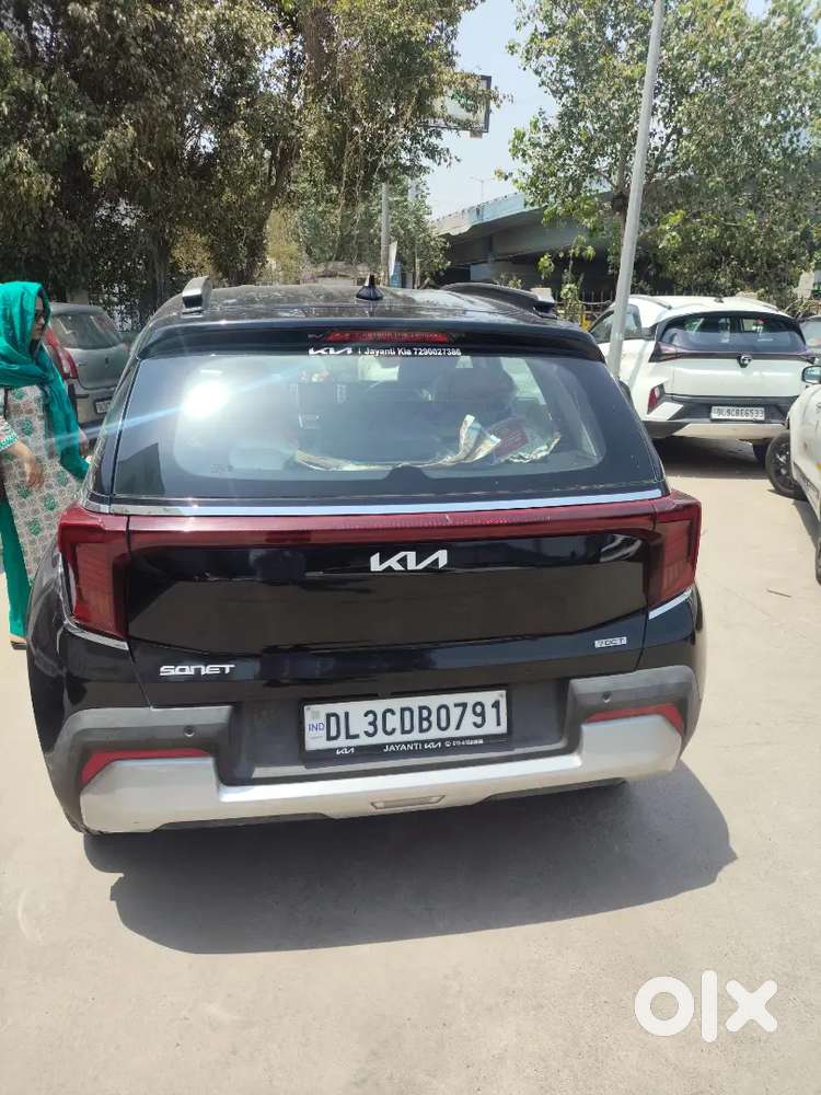 Kia Sonet 2024 Petrol 10500 Km Driven