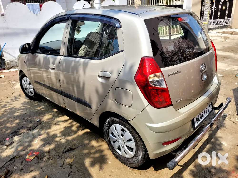 August Hyundai I10 2011