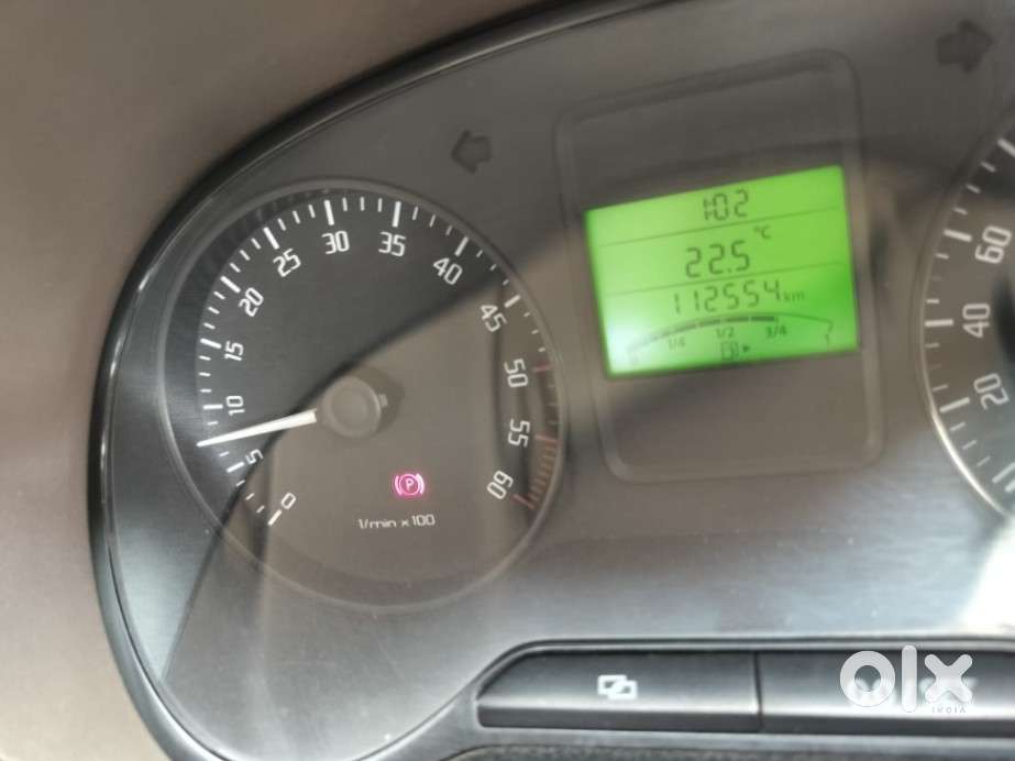 Skoda Rapid Ambition 1.6 Tdi Cr Manual Plus, 2013, Diesel