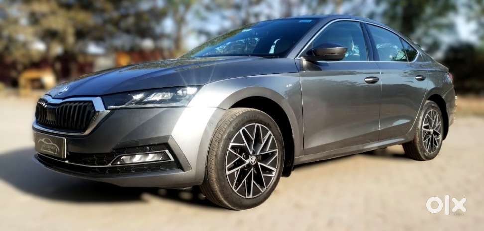 Skoda Octavia 2.0 L K Tsi At, 2022, Petrol