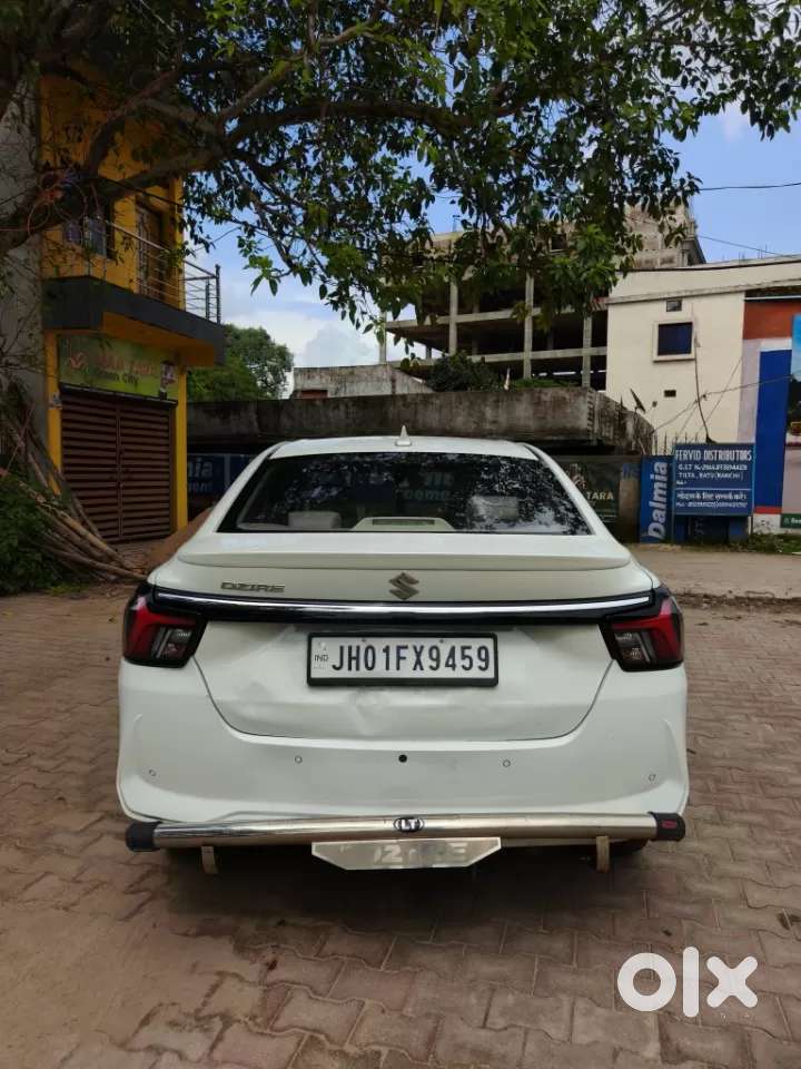 Maruti Suzuki Dzire 1.2 Vxi Amt, 2025, Petrol