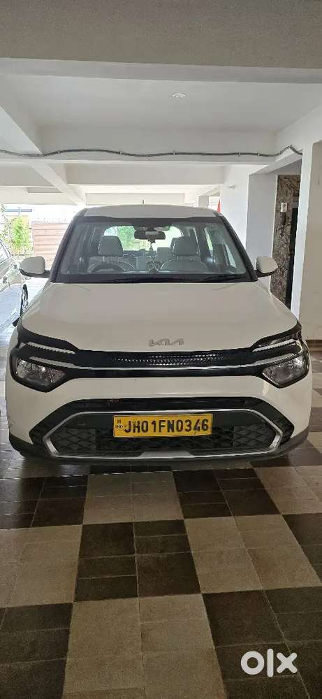 Kia Carens 2023 Petrol Manual