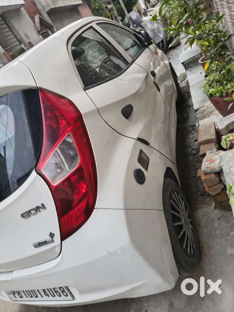 Hyundai Eon 2013 50000 Km Driven