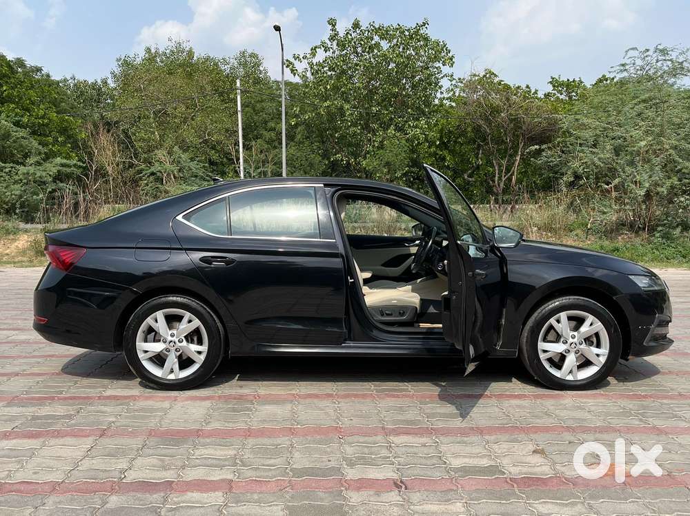 Skoda Octavia 2.0 Style Tsi At, 2021, Petrol