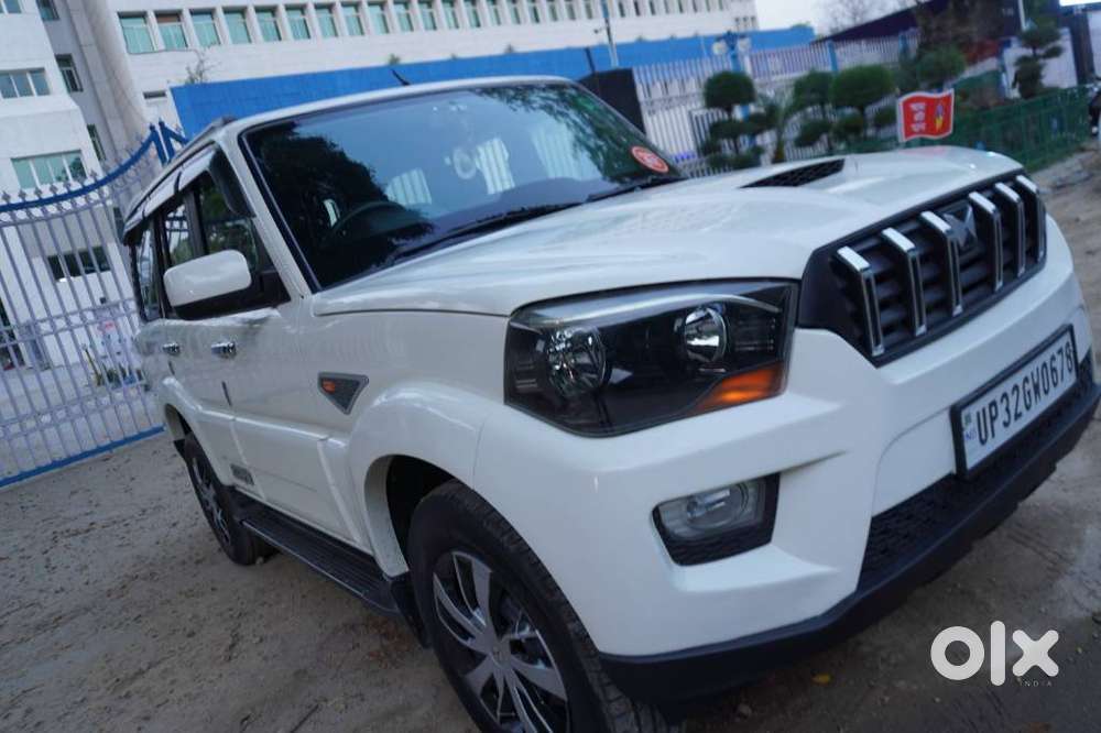 Mahindra Scorpio S6, 2016, Diesel