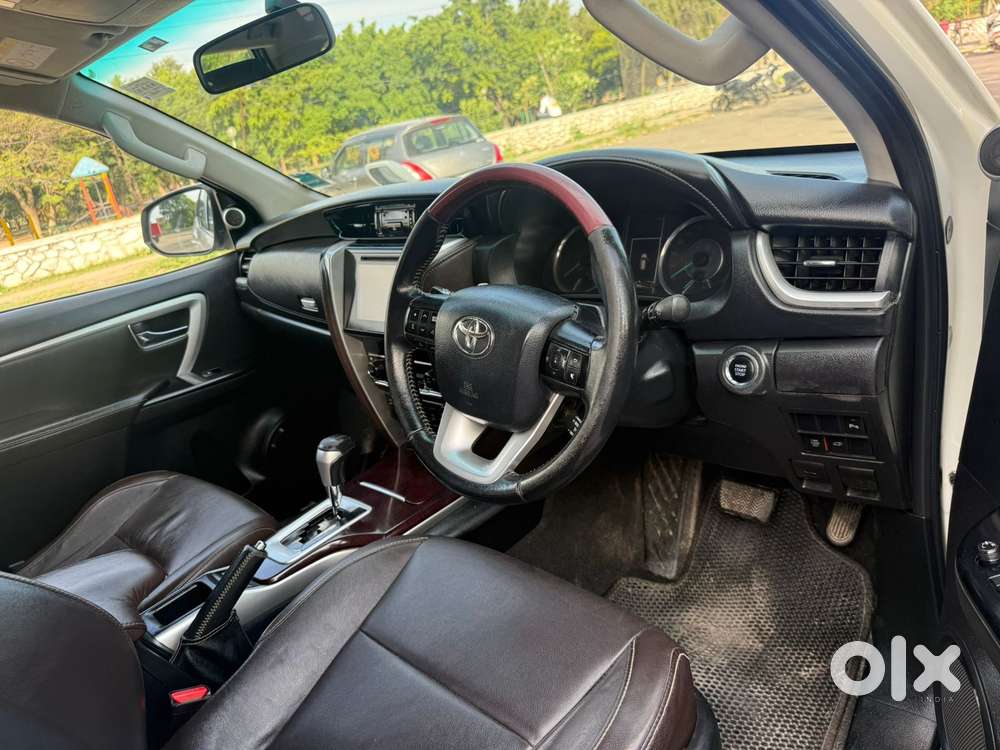 Toyota Fortuner 3.0 4x2 Automatic, 2016, Diesel