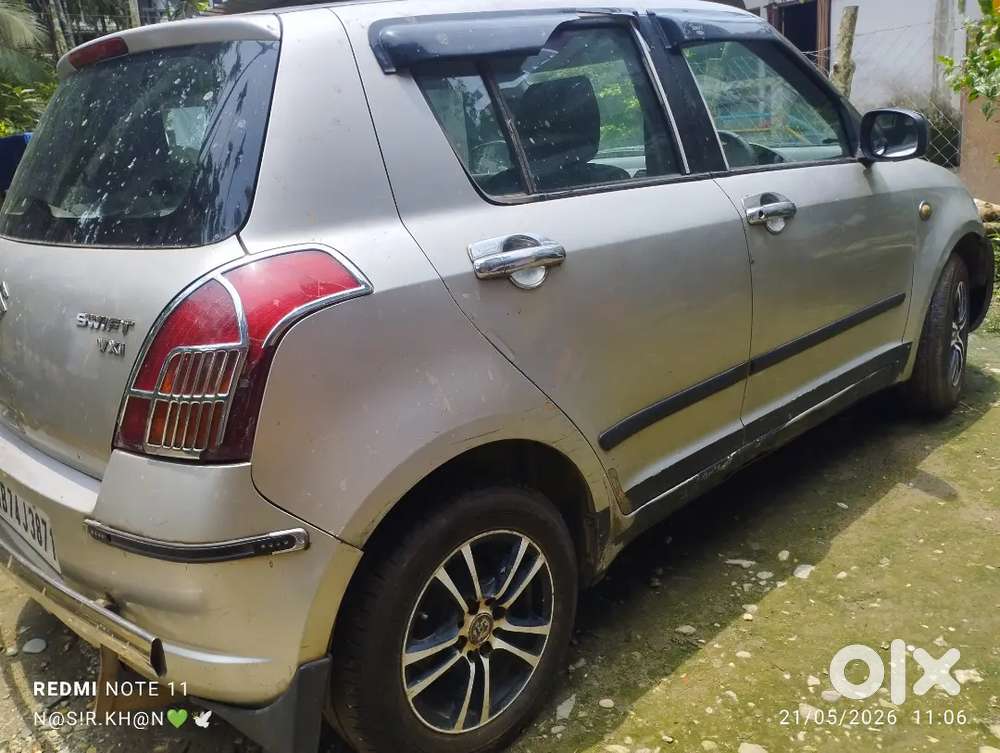 Maruti Suzuki Swift 2005 Petrol 80000 Km Driven