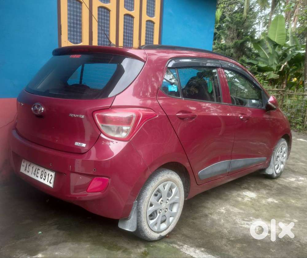 Hyundai Grand I10 Sportz 1.2 2015 October Model