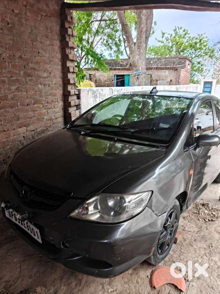 Honda City 2006 Petrol 100000 Km Driven