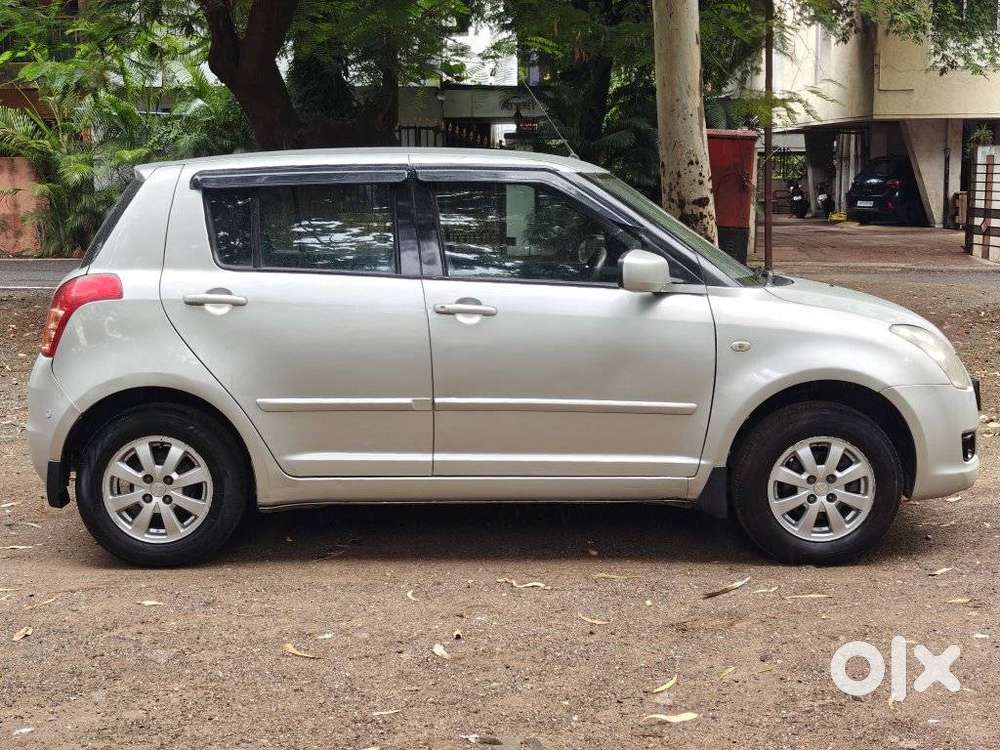 Maruti Suzuki Swift 1.3 Zxi, 2010, Cng & Hybrids