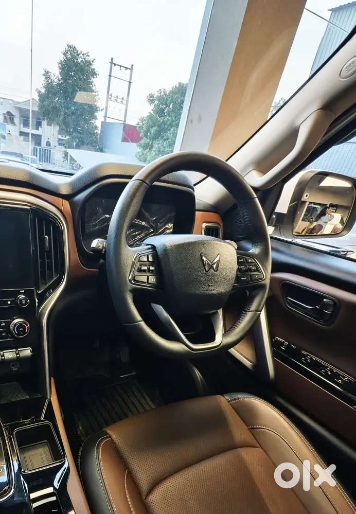 All Mahindra Xvu Available Jalandhar Mahindra Showroom