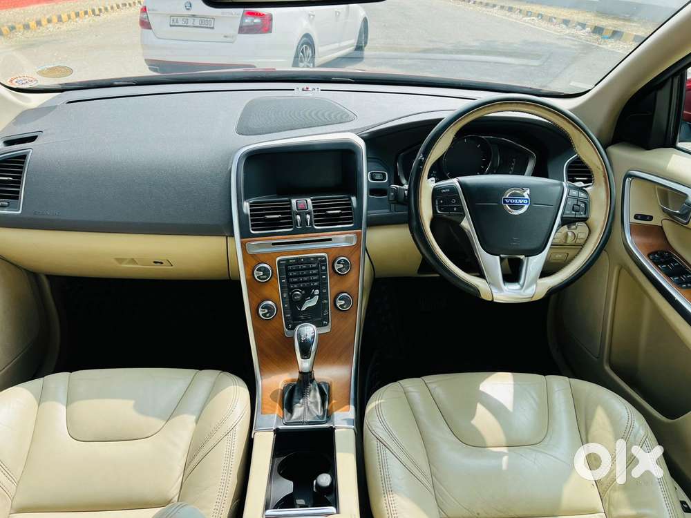 Volvo Xc60 D5 Awd Automatic, 2014, Diesel