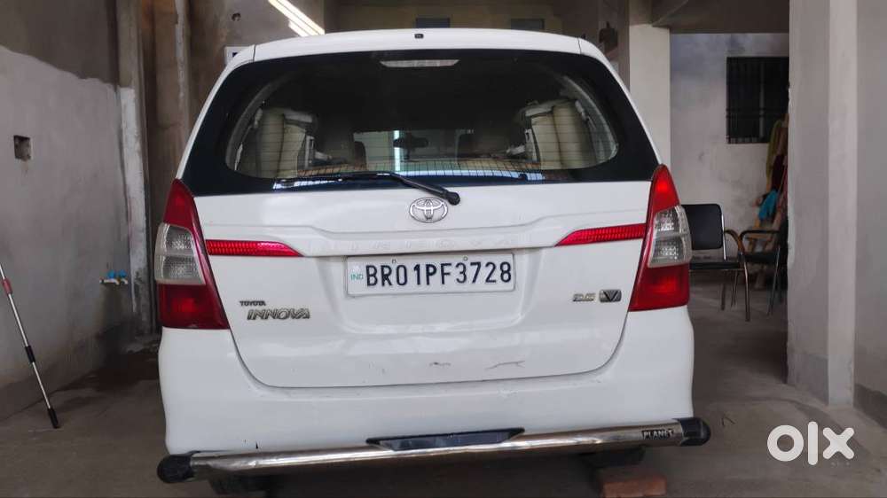Toyota Innova 2015 Diesel Variant