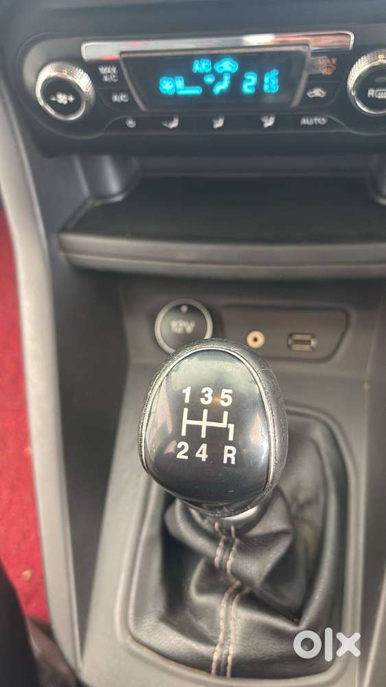 Ford Figo 1.5 Tdci Diesel Titanium Mt Bsiv