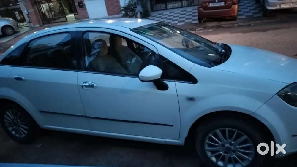 Fiat Linea Emotion 2010