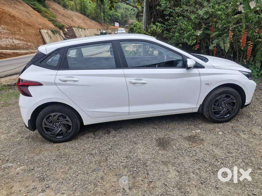 Hyundai New I20 1.2 Magna Mt, 2023, Petrol