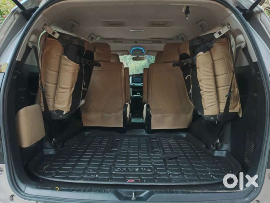 Toyota Innova Crysta 2.4 V 7 Str, 2017, Diesel