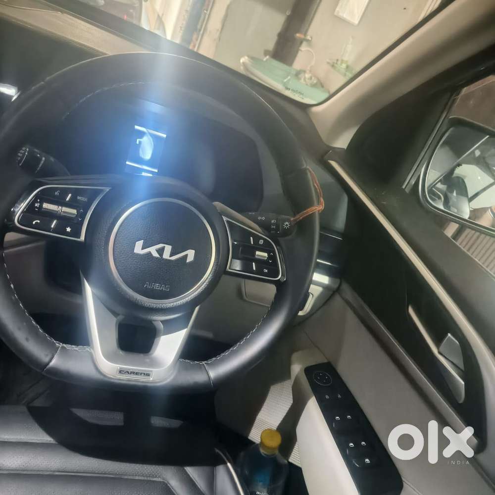 Kia Carens Petrol Manual 2024