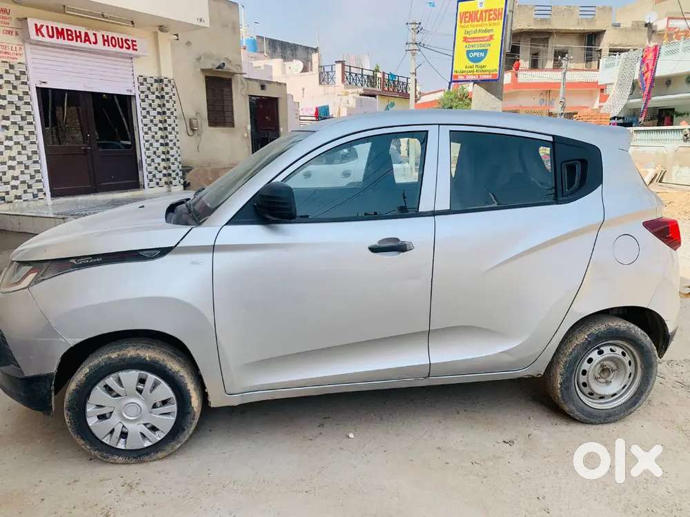 Mahindra Kuv 100 2016 Model