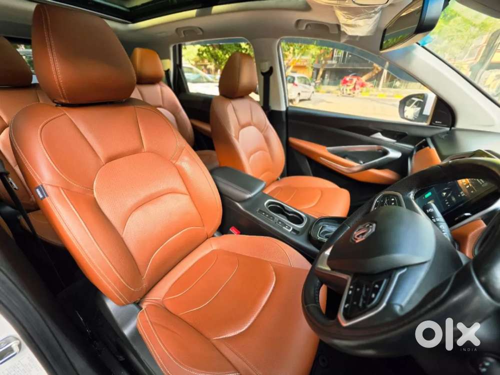 Mg Hector Plus 1.5 Sharp Turbo Cvt 6 Str, 2022, Petrol