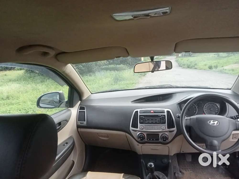 Hyundai I20 2013 Petrol Well Maintained