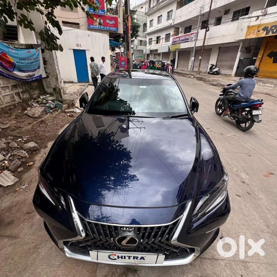 Lexus Es, 2023, Petrol