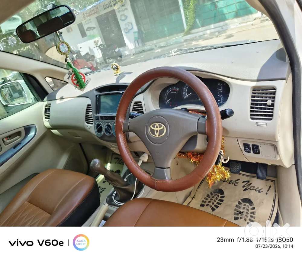 Toyota Innova Hycross Gx 2006