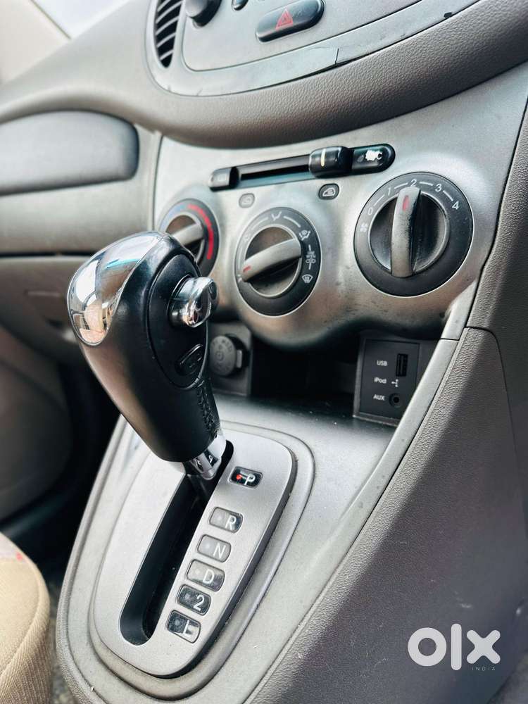 Hyundai I10 Sportz At, 2010, Petrol