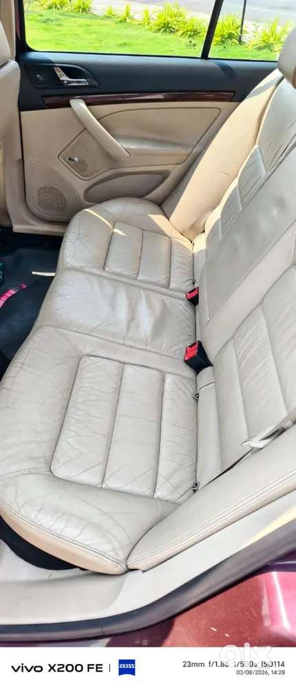 Skoda Laura 2012 Diesel 108000 Km Driven