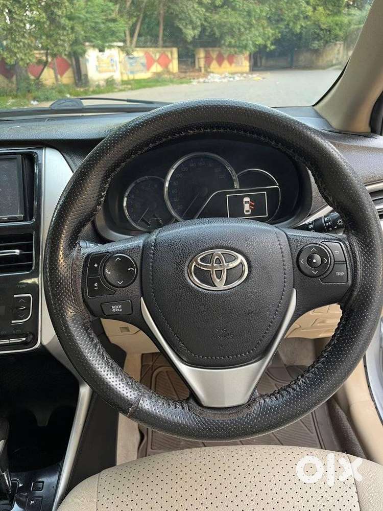 Toyota Yaris G Cvt, 2018, Petrol