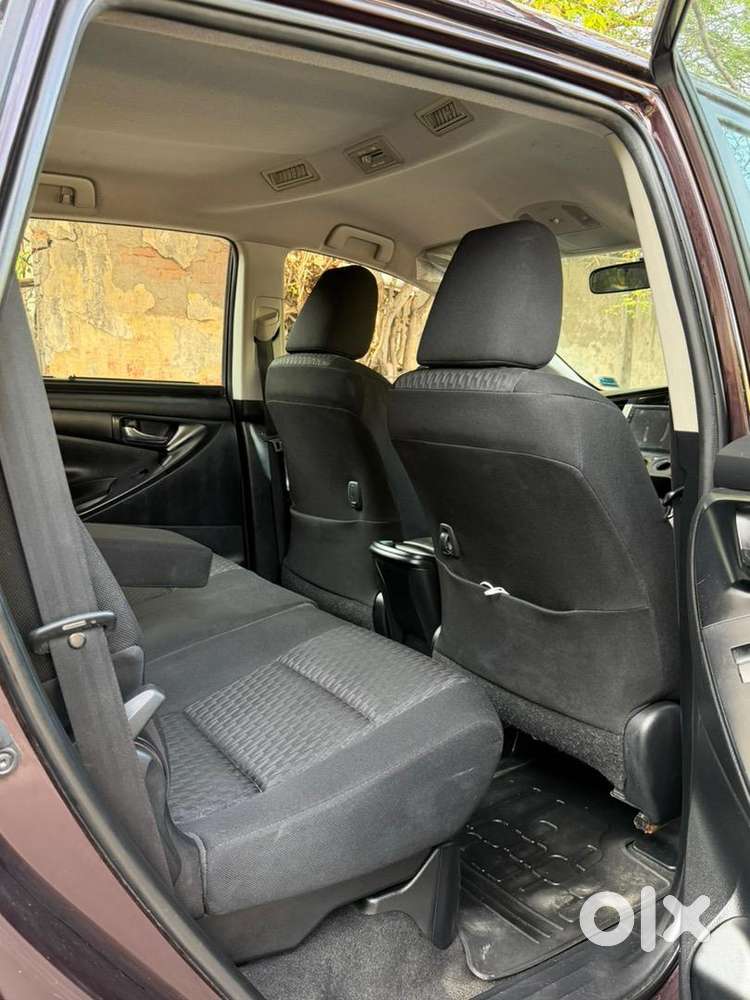 Toyota Innova Crysta 2018 Diesel Well Maintained