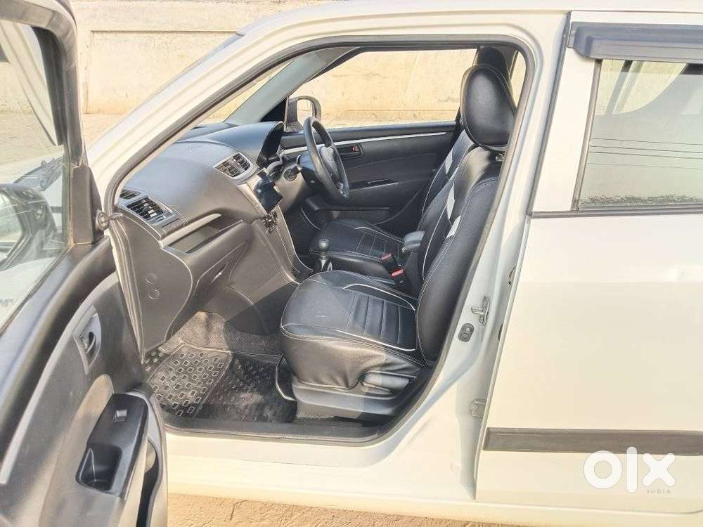 Maruti Suzuki Swift Lxi Optional-o, 2017, Petrol