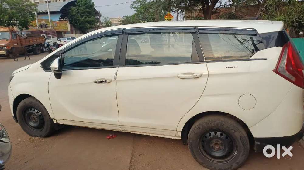 Mahindra Marazzo 2019 Diesel 88000 Km Driven