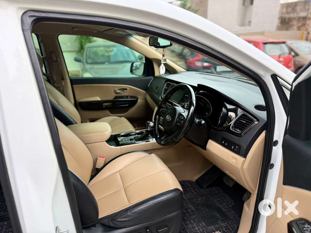 Kia Carnival Limousine Plus 7 Str, 2020, Diesel