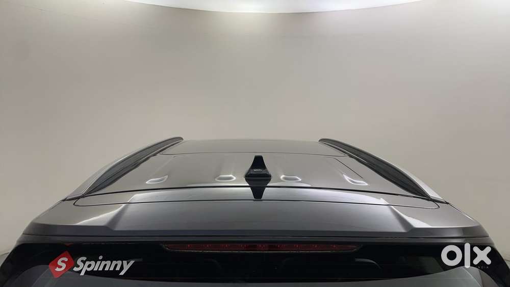 Hyundai Alcazar 2.0 Signature (o) Petrol At 6 Str, 2022, Petrol