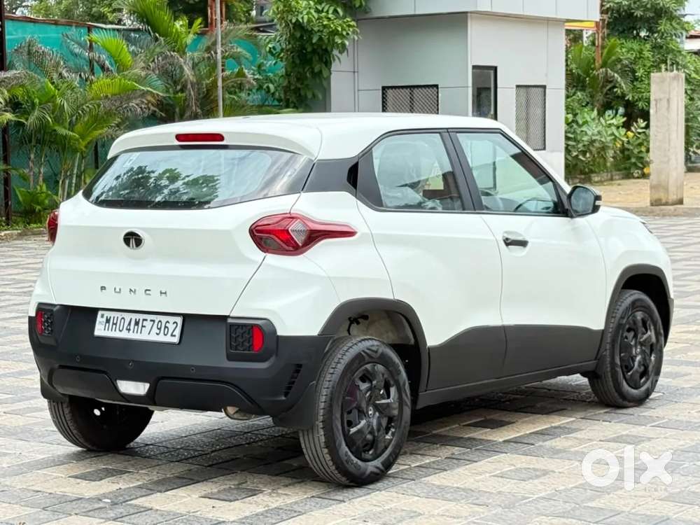 Tata Punch Pure, 2025, Petrol